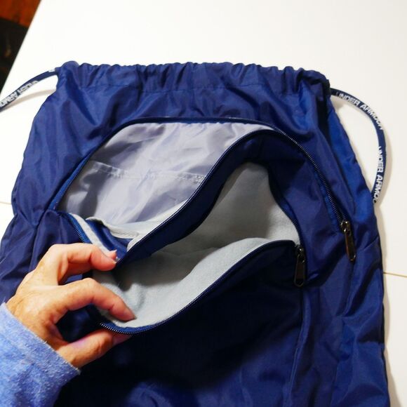 2-Zipped-Pouches Drawstring Under Armour Backpack Blue - Picture 3 of 5
